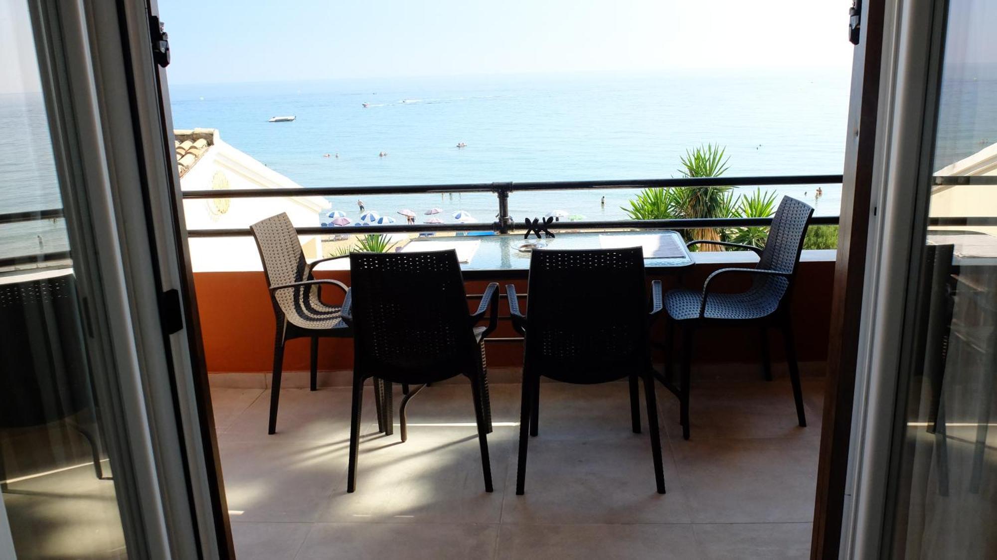 Corfu Glyfada Menigos Resort Home 72 外观 照片